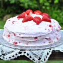 http://parkavenue-stacie.blogspot.com/2015/05/strawberry-mousse-cake.html